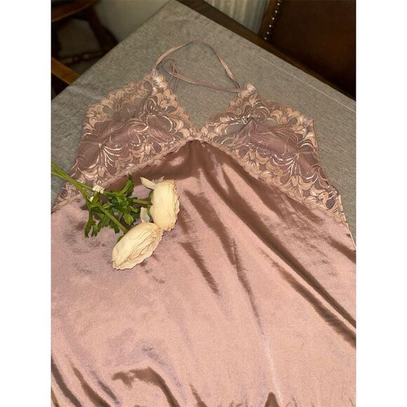 - Avidlove Lavender Satin Chemise Lace Trim Adjustable Straps Size XXL - Picture 5 of 8